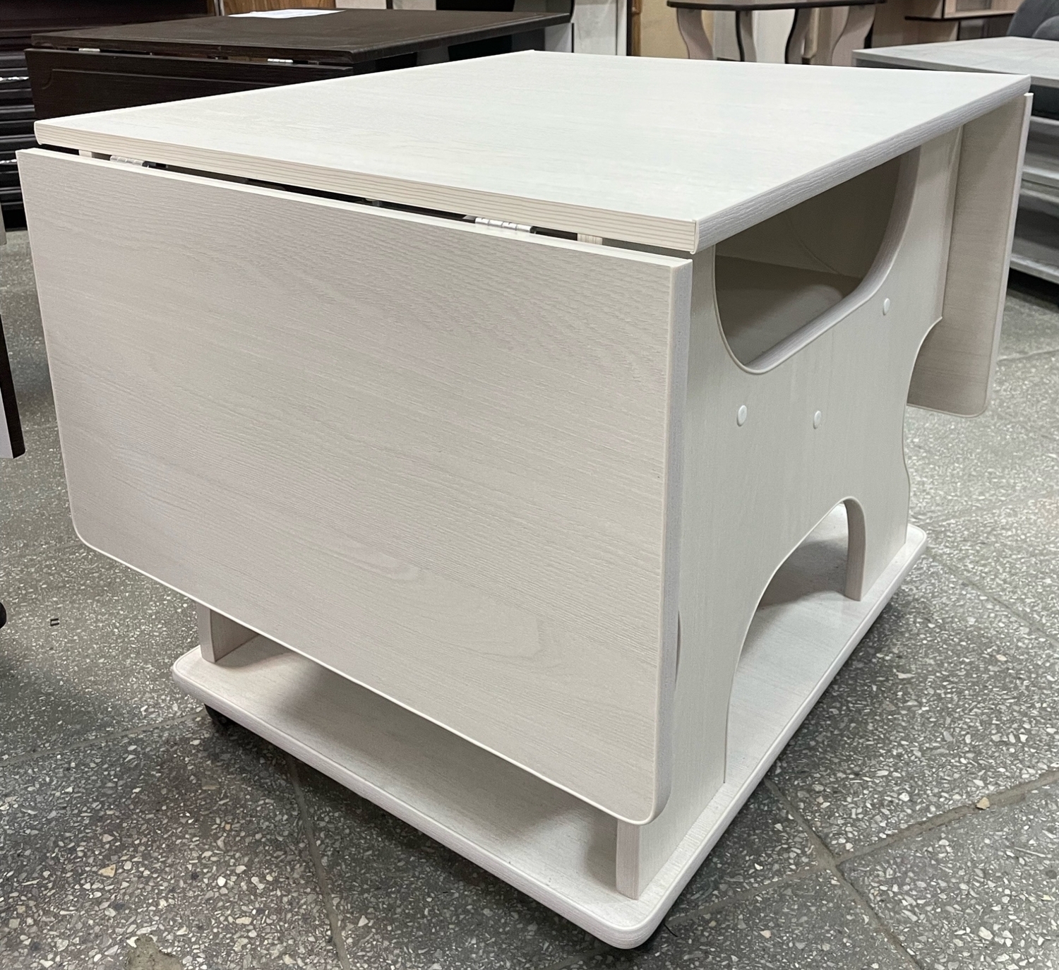 Стол журнальный с-6